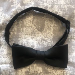Black adjustable Bow Tie